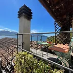 Lovenest: Romantic Overlooking The
