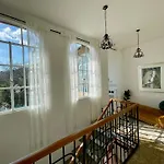 Апартаменты Lovenest: Romantic Overlooking The Оджеббио