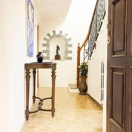 Apartman Lovenest: Romantic Overlooking The