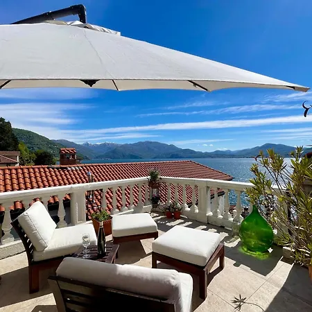 Apartman Lovenest: Romantic Overlooking The *
