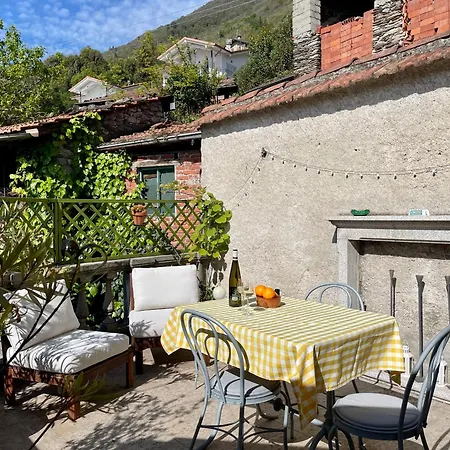 Lovenest: Romantic Overlooking The Appartamento *